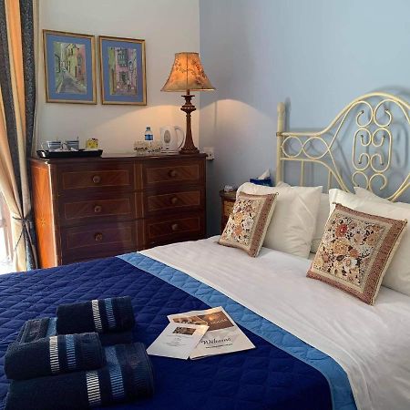 Santa Marija House Hotel Виктория Екстериор снимка